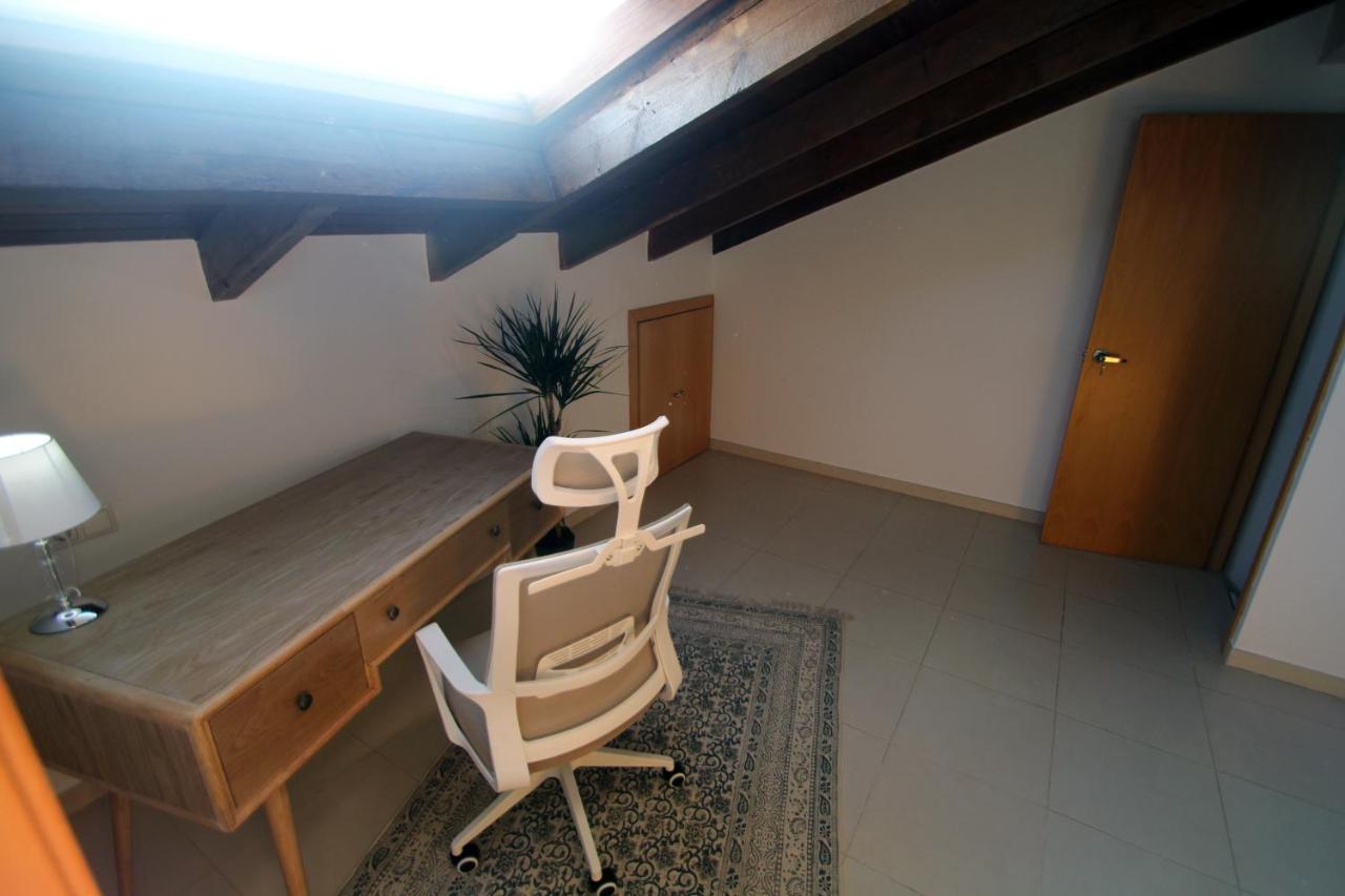 Apartaross Apartment Валенсия Екстериор снимка