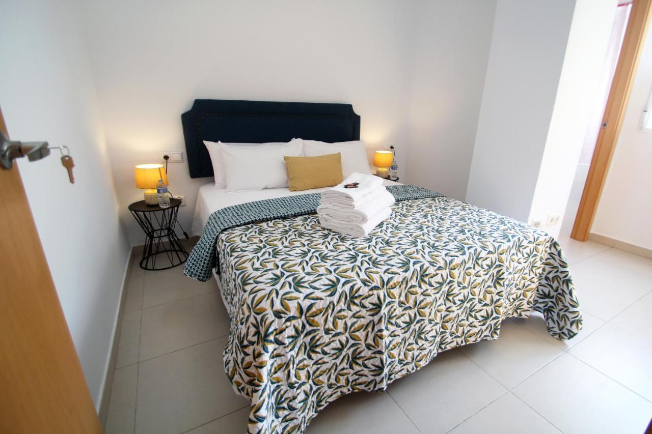 Apartaross Apartment Валенсия Екстериор снимка